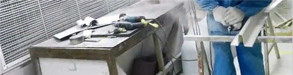 傳統打磨設備有諸多缺點：灰塵大、污染環境、傷害身體健康、耗電過多